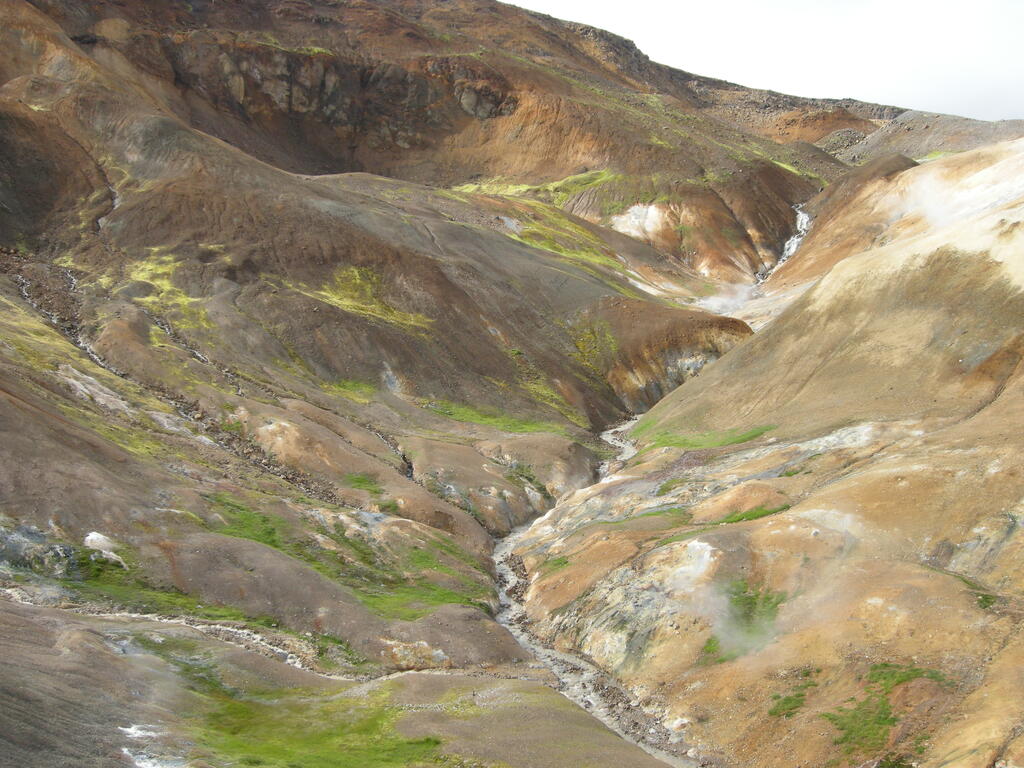 Wanderung durch das Geothermalgebiet