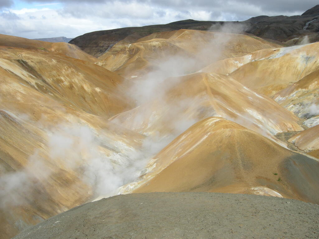 Wanderung durch das Geothermalgebiet