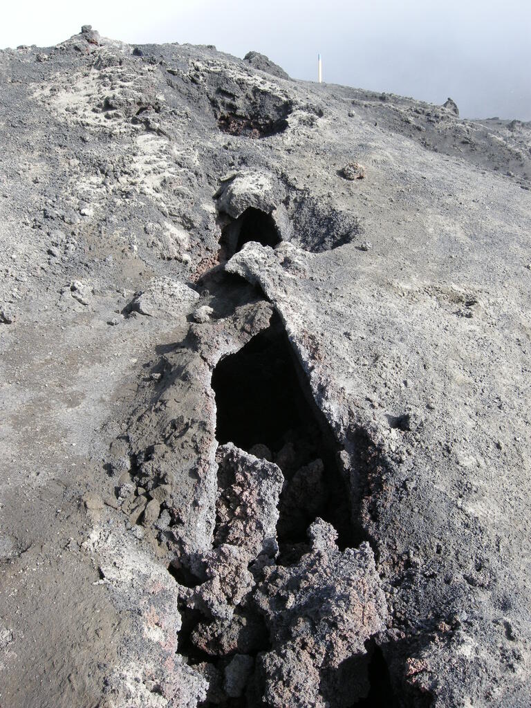 Fimmvörðuháls, Spalte in der Lava