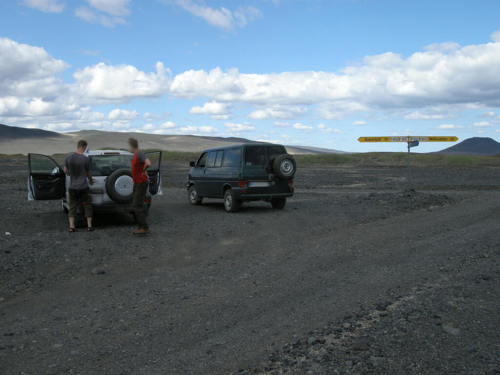 An der Einmündung der Bruardalur Piste in die F910