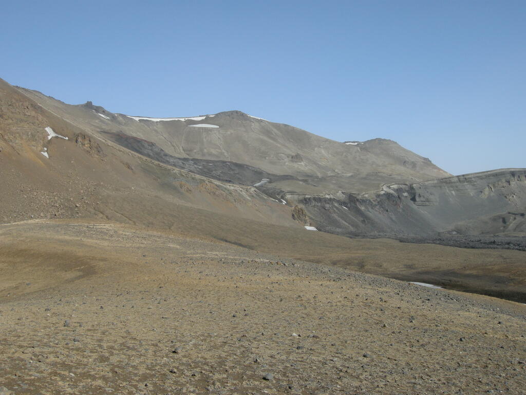 Eines der Lavafelder der letzten Eruption von 1961