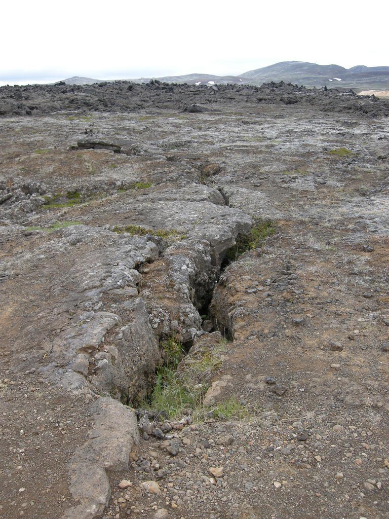 Leirhjnúkur, Risse der Kontinentaldrift
