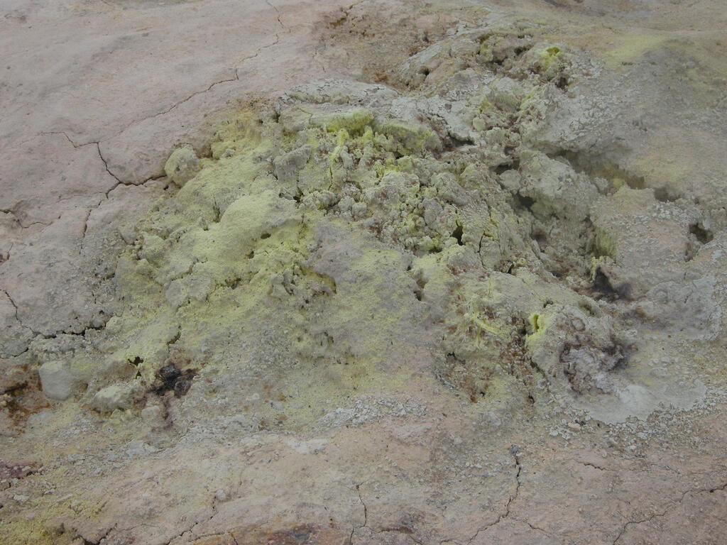 Hydrothermalgebiet Þeistareykir, Schwefel