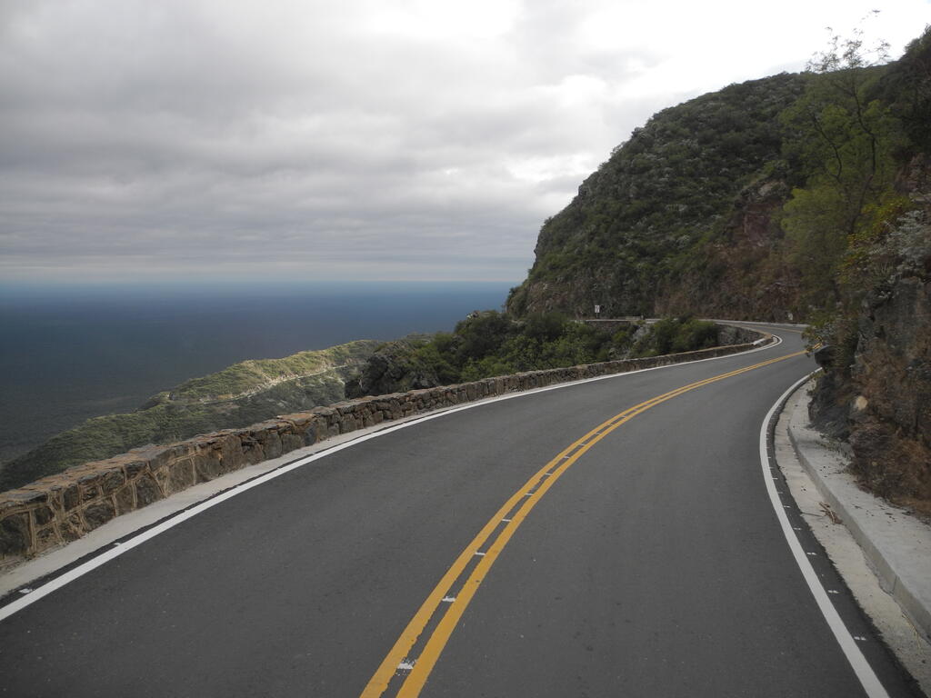 Oberer Teil der Straße mit Blick auf den unteren Teil