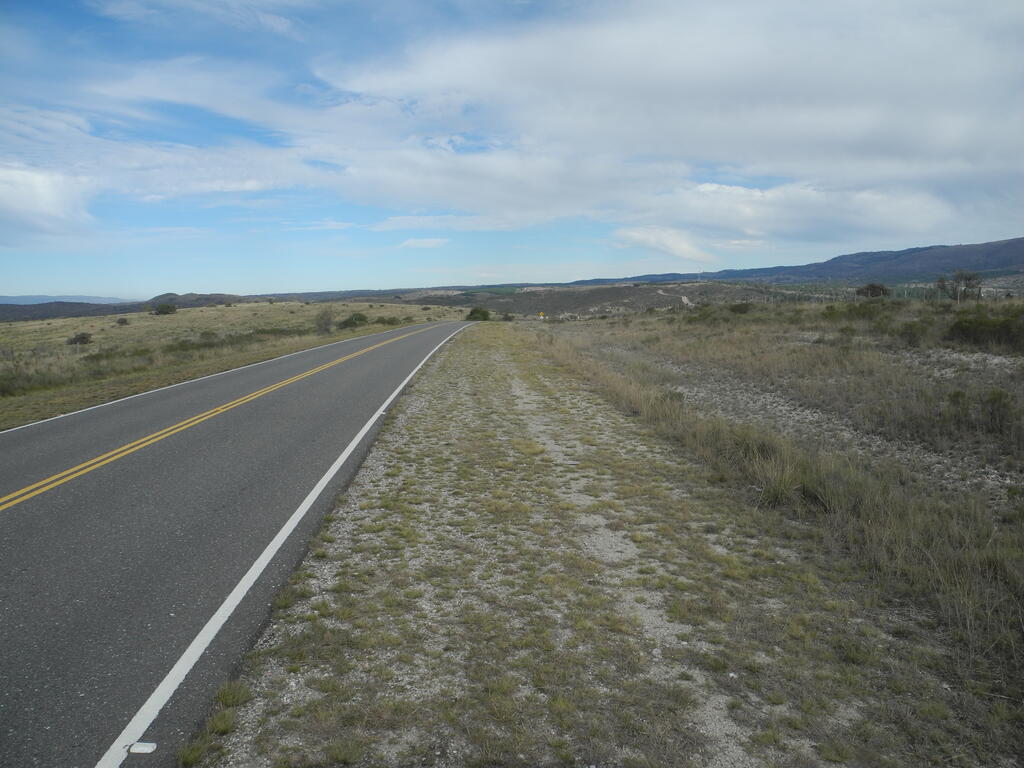 Landschaft an der RPS271 bei San Clemente