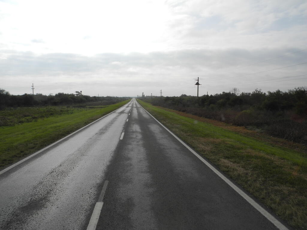 Landschaft an der RN12 zwischen Paraná und Goya