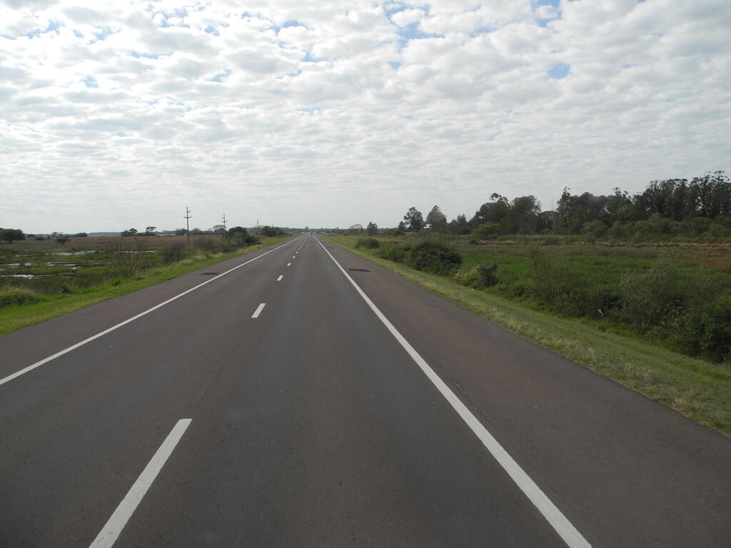 Landschaft an der RN12 zwischen Goya und Posadas