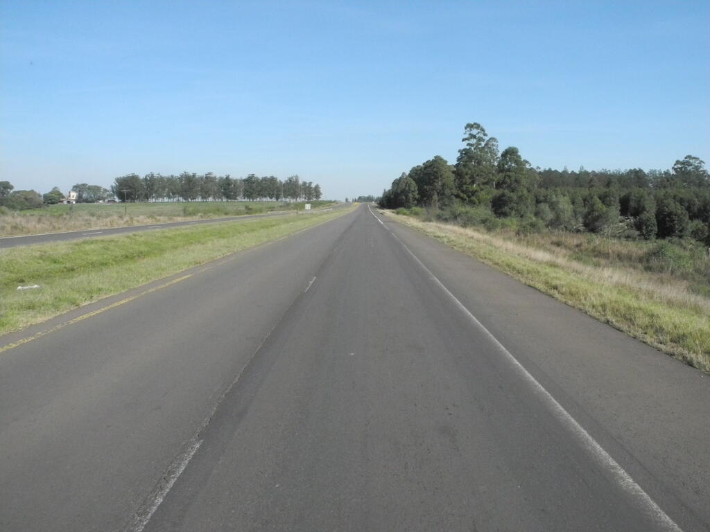 Landschaft an der RN14 zwischen La Cruz und Monte Caseros