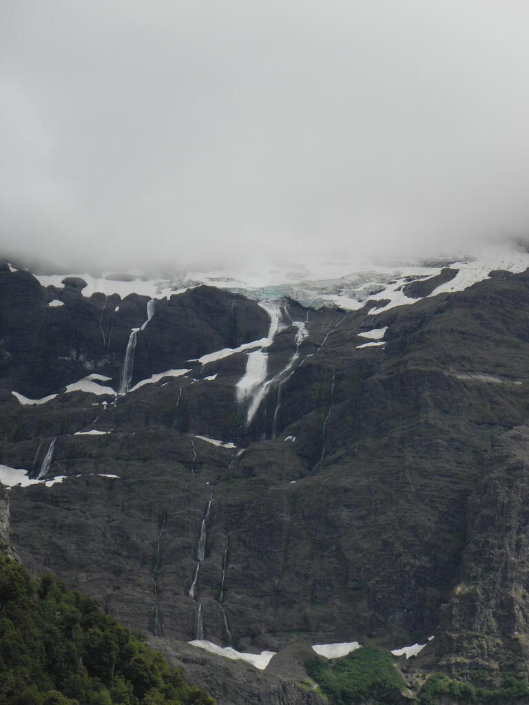 Eislawine am Cerro Tronador