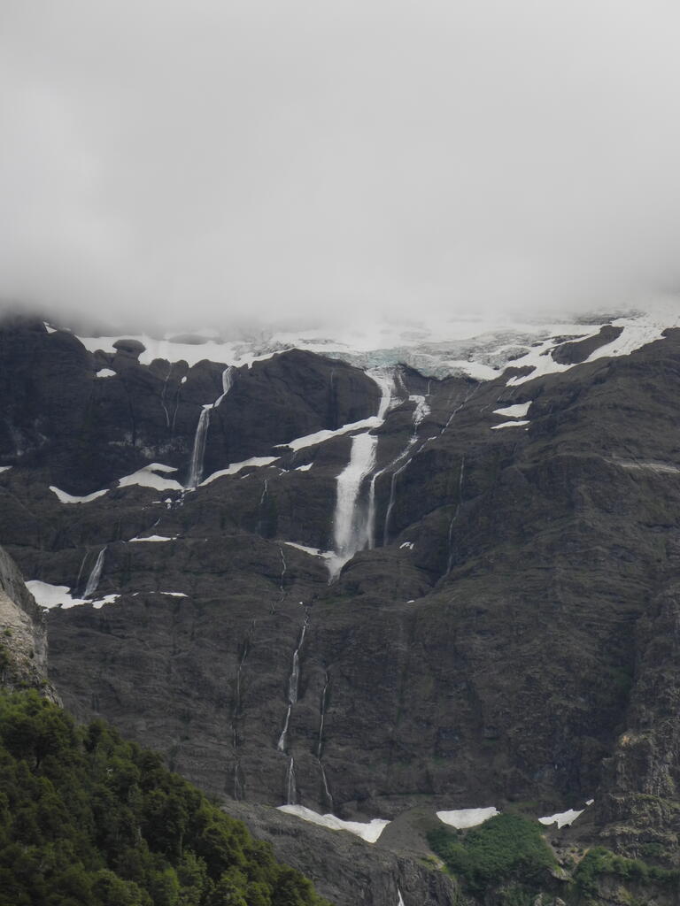 Eislawine am Cerro Tronador