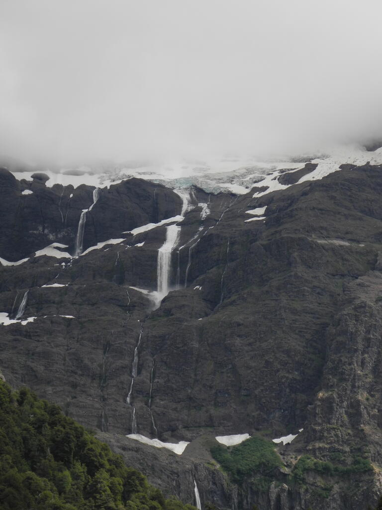 Eislawine am Cerro Tronador