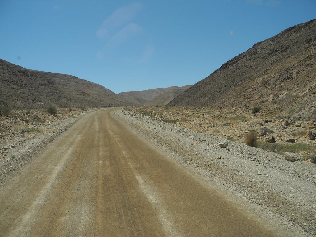 Straße C-423 im Tal