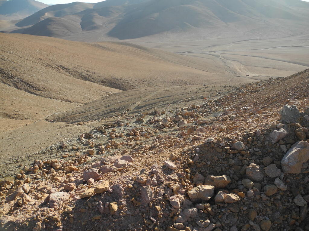 Blick von den Halden der Grube auf den Übernachtungsplatz