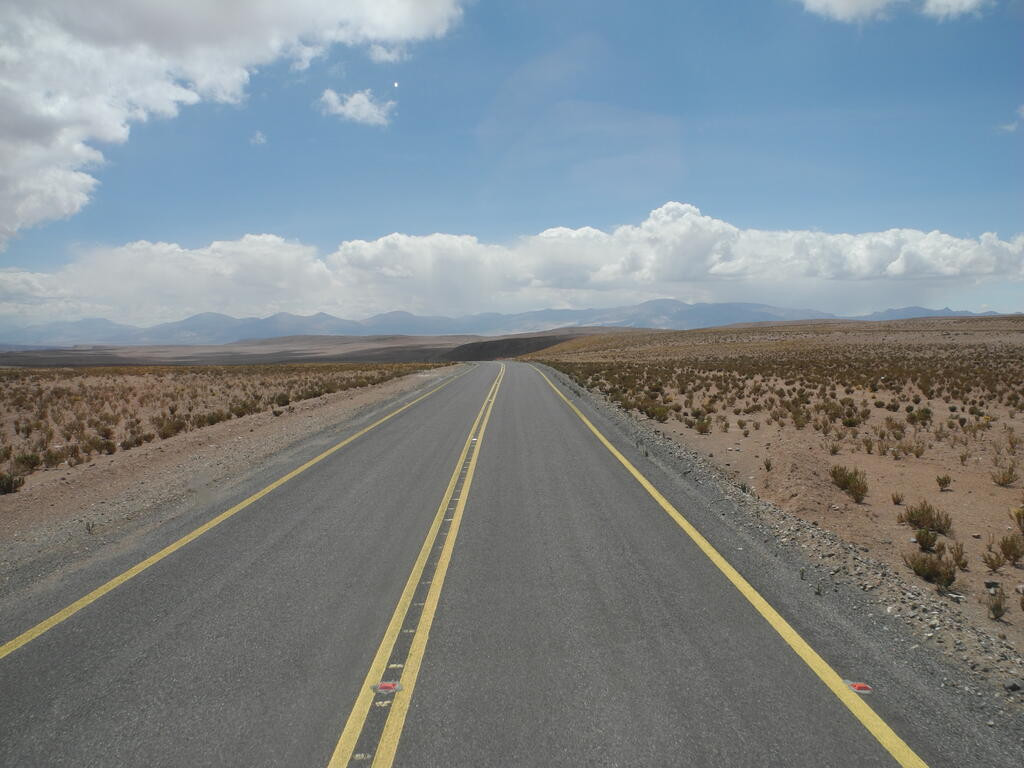 Landschaft an der Straße A-675