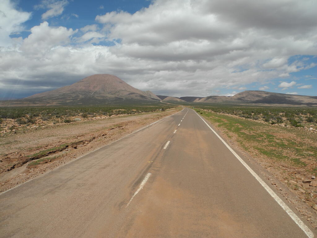 Die gute Straße nach El Tatio