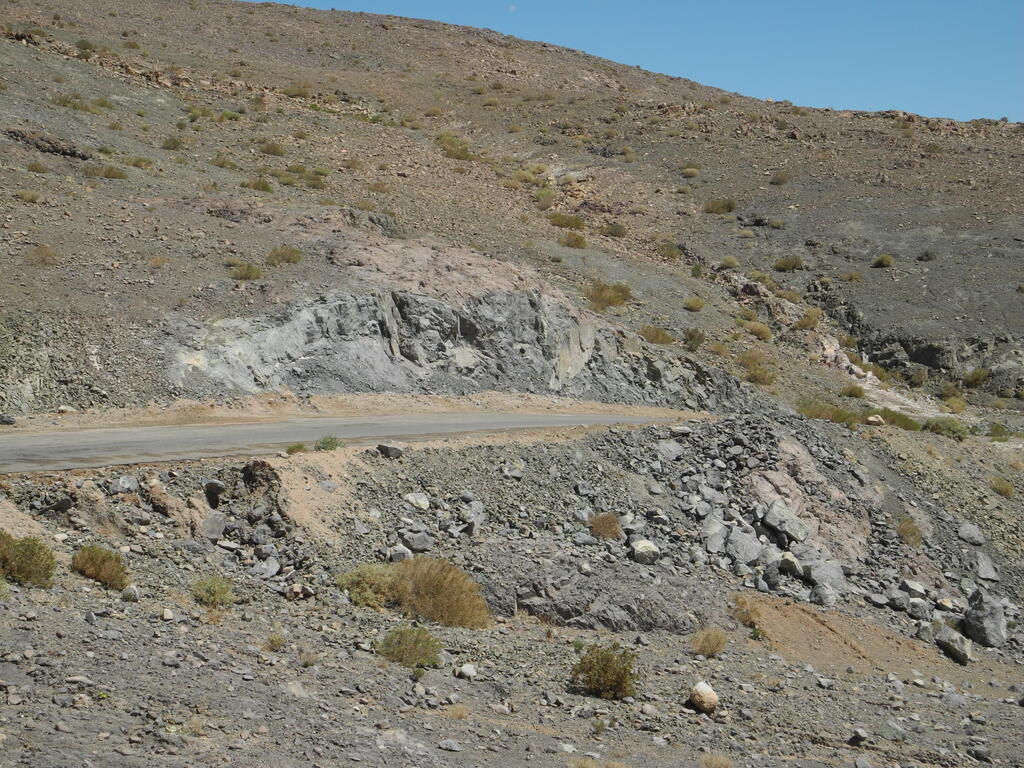 Aufschluss an der Straße nach Conchi Viejo