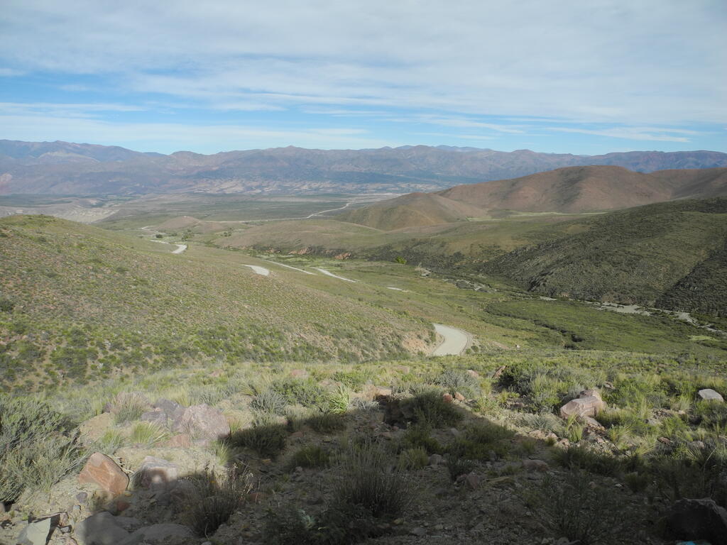 Rückblick auf die Straße zum Mirador de Hornocal