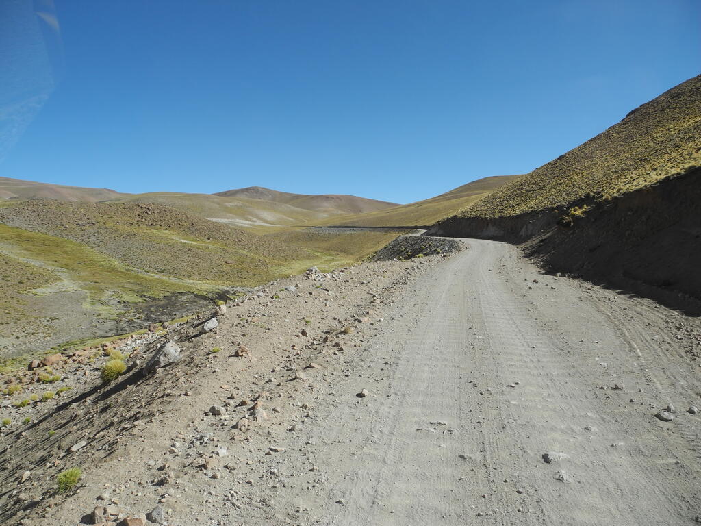 Landschaft auf der Nordseite des Abra Acay