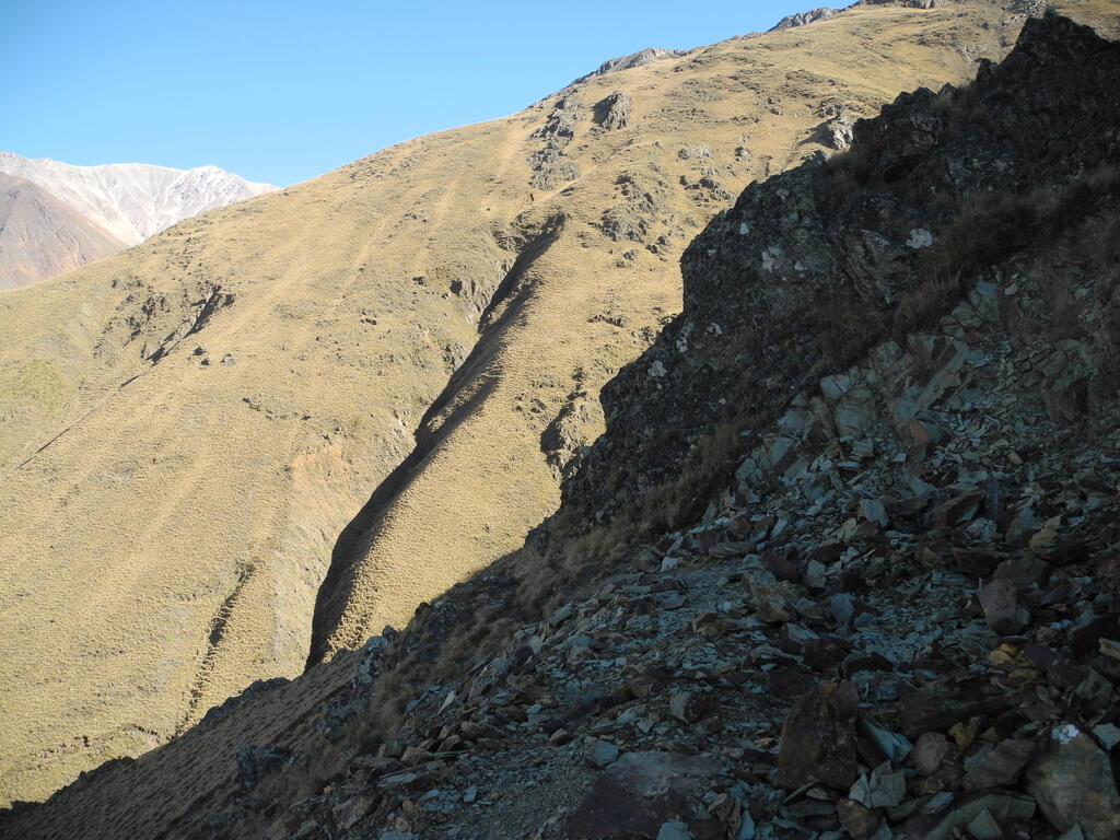 Irgendwo da oben geht der Fußweg weiter