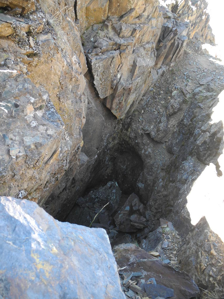 Blick in den teilweise verbrochenen Abbau